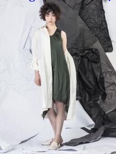 NIIJII设计师女装简约卫衣