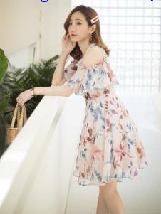 LIYA LISA莉雅莉萨新款碎花裙