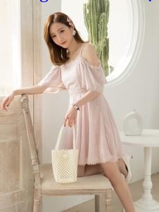 LIYA LISA莉雅莉萨新款连衣裙