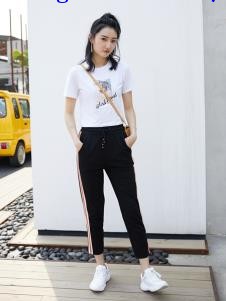 果一果女孩女装