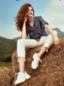 奥伦提女装19时尚格纹衬衫