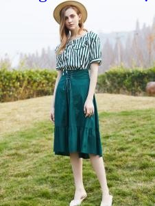 2019安卡茜女装文艺套装裙