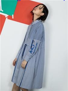 MO·陌女装新款连衣裙