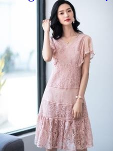 2019优衣美粉色蕾丝裙