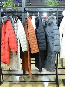 爱弗瑞品牌折扣女装新款