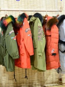 爱弗瑞品牌折扣女装新款