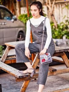 雅奴天使女装背带裤