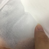 厂家供应 多种颜色彩色无纺布一次性布料